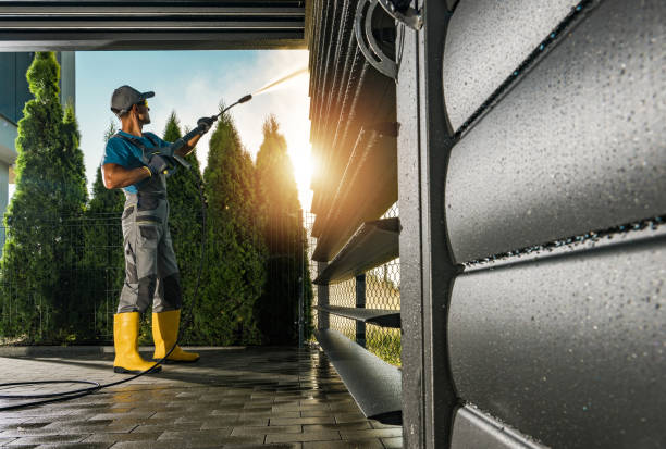 Best Pool Deck Cleaning  in Lakeside, MT